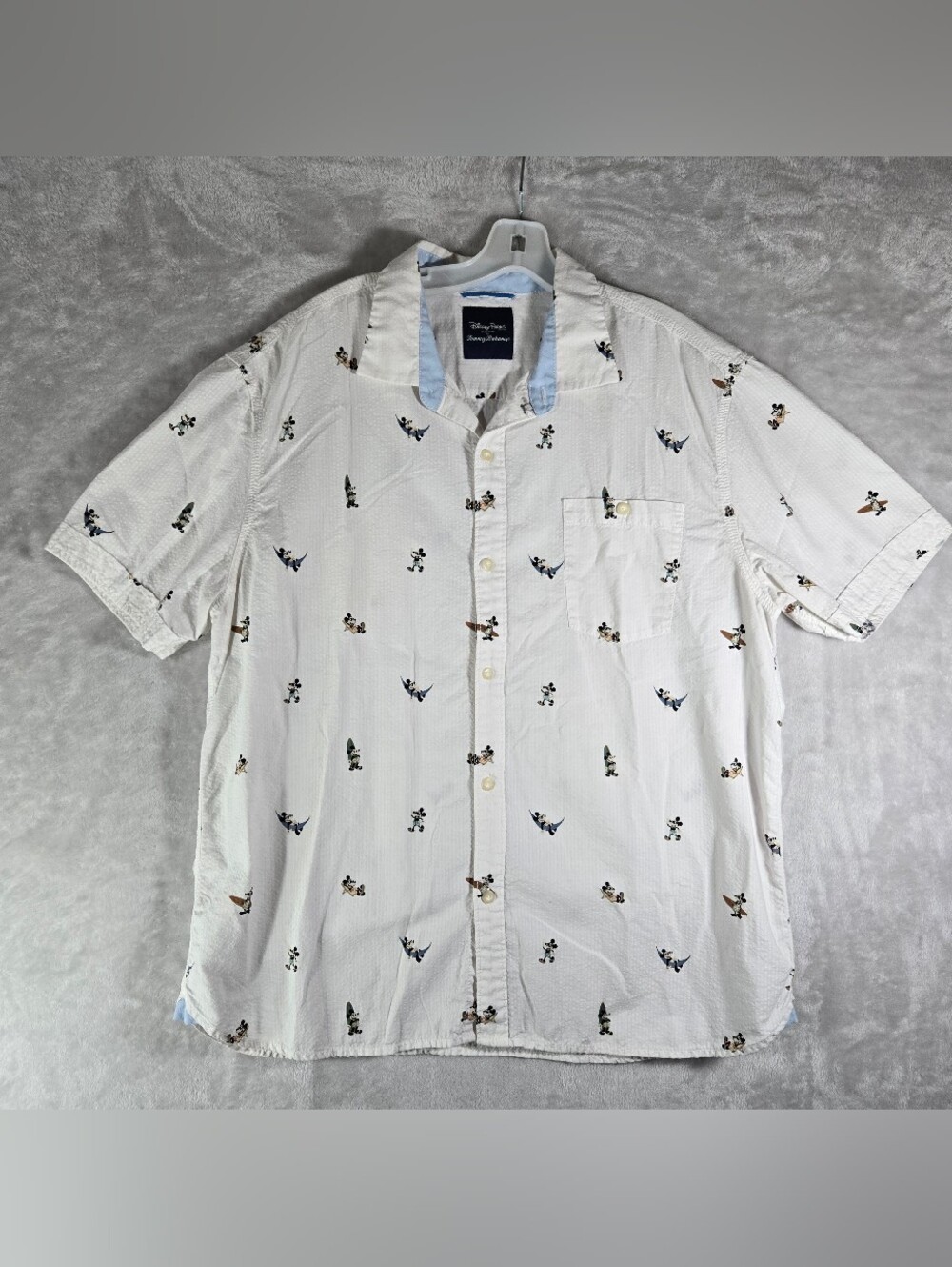 Tommy Bahama Disney Parks Seer Sucker Button Up Mens XL Extra Large Mickey Mouse